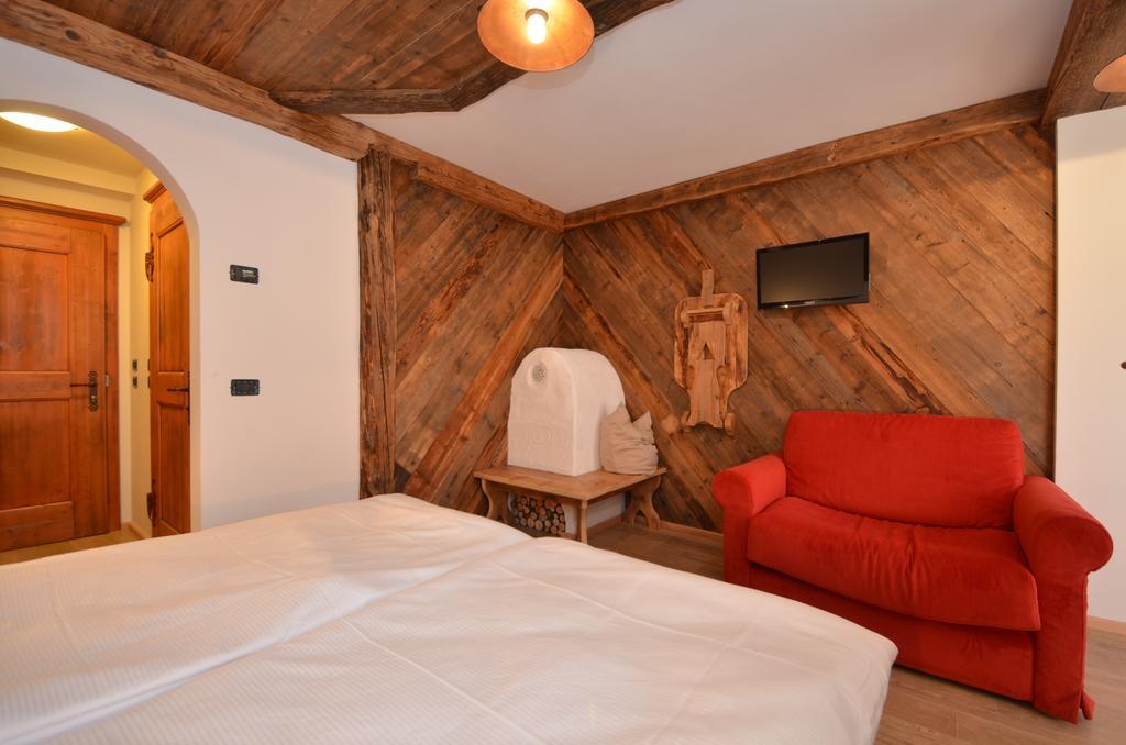 Vila Agritur Agua Biencia Pozza di Fassa Pokoj fotografie